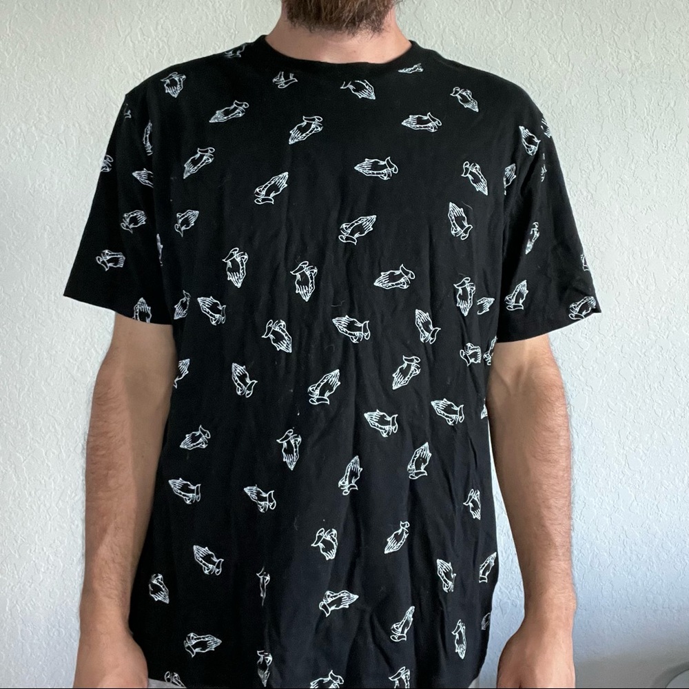 Praying hands gods plan shirt